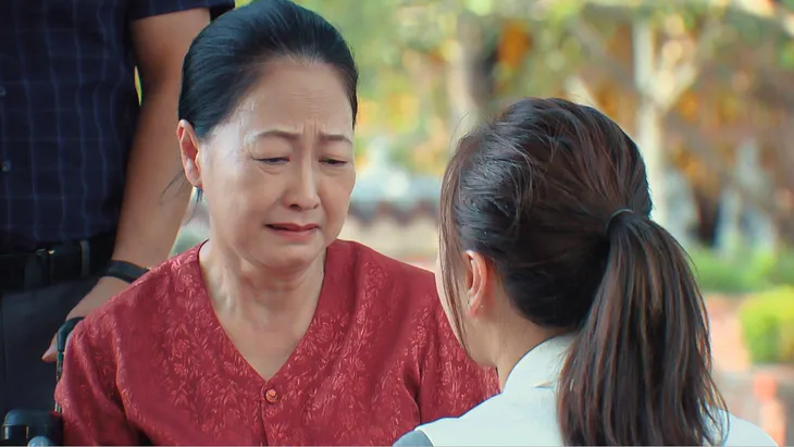 Hương vị tình thân phần 2 - Tập 10: Ông Sinh bị ép trả khoản nợ từng cứu Nam - Ảnh 15. Hương vị tình thân phần 2 - Tập 10: Ông Sinh bị ép trả khoản nợ từng cứu Nam - Ảnh 15.