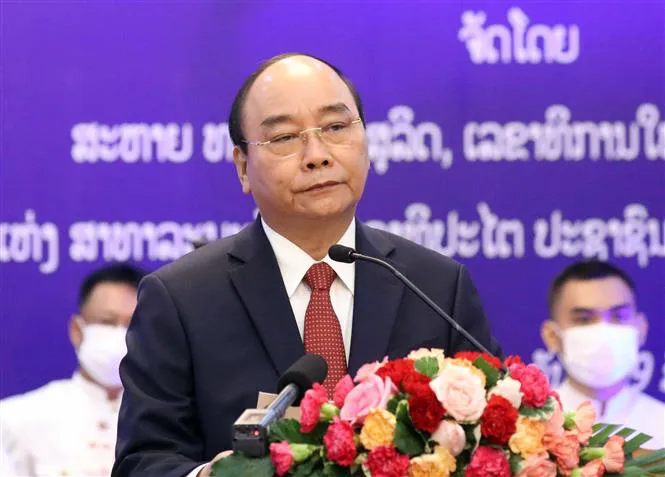 Củng cố tình hữu nghị vĩ đại Việt - Lào để cùng chia sẻ một tương lai chung - Ảnh 1. Củng cố tình hữu nghị vĩ đại Việt - Lào để cùng chia sẻ một tương lai chung - Ảnh 1.