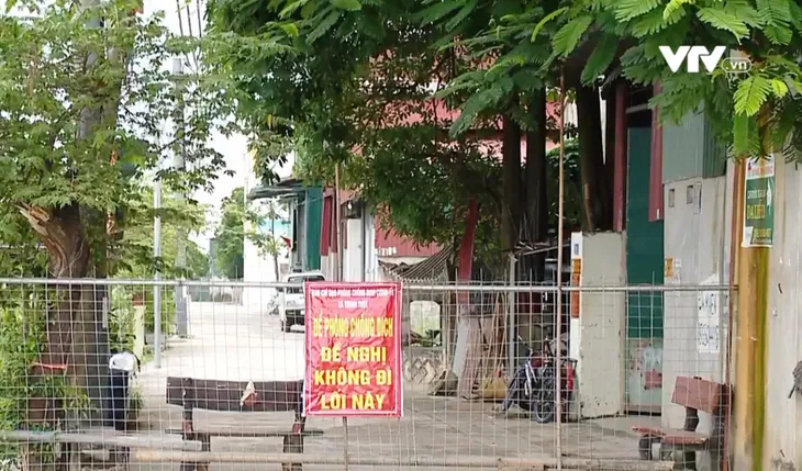 Tổ tự quản vùng xanh bảo vệ an toàn thôn làng ở ngoại thành Hà Nội - Ảnh 2. Tổ tự quản vùng xanh bảo vệ an toàn thôn làng ở ngoại thành Hà Nội - Ảnh 2.
