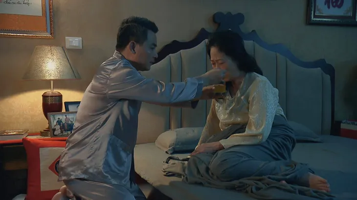 Hương vị tình thân phần 2 - Tập 11: Nam quay lại nhà Long, tình xưa nghĩa cũ được nối lại? - Ảnh 5. Hương vị tình thân phần 2 - Tập 11: Nam quay lại nhà Long, tình xưa nghĩa cũ được nối lại? - Ảnh 5.