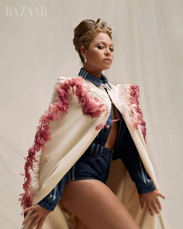 40 tuổi, Beyoncé vẫn quyến rũ và nóng bỏng - Ảnh 9. 40 tuổi, Beyoncé vẫn quyến rũ và nóng bỏng - Ảnh 9.