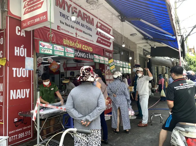 Đà Nẵng: Ai ở đâu thì ở đó nếu dịch không giảm - Ảnh 5. Đà Nẵng: Ai ở đâu thì ở đó nếu dịch không giảm - Ảnh 5.