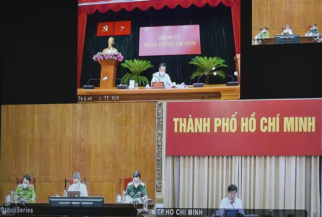 TP Hồ Chí Minh phải khắc phục tình trạng có bệnh nhân cần đến bệnh viện nhưng không có chỗ vào - Ảnh 1. TP Hồ Chí Minh phải khắc phục tình trạng có bệnh nhân cần đến bệnh viện nhưng không có chỗ vào - Ảnh 1.