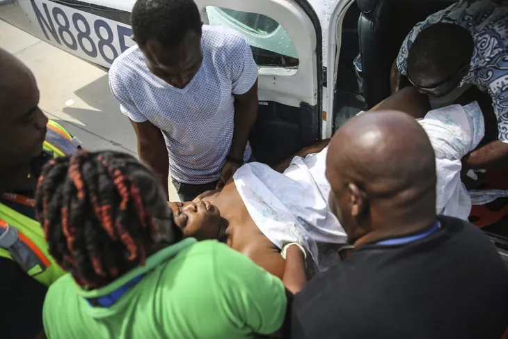 Haiti ban bố tình trạng khẩn cấp vì động đất - Ảnh 1. Haiti ban bố tình trạng khẩn cấp vì động đất - Ảnh 1.