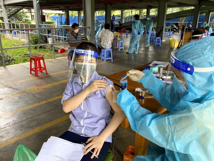 HCDC: Dự báo F0 tại TP Hồ Chí Minh sẽ tăng, người dân cần bình tĩnh - Ảnh 1. HCDC: Dự báo F0 tại TP Hồ Chí Minh sẽ tăng, người dân cần bình tĩnh - Ảnh 1.