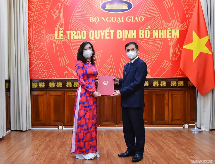 Bổ nhiệm 3 Trợ lý Bộ trưởng Bộ Ngoại giao và Phó Trưởng SOM ASEAN - Ảnh 1. Bổ nhiệm 3 Trợ lý Bộ trưởng Bộ Ngoại giao và Phó Trưởng SOM ASEAN - Ảnh 1.