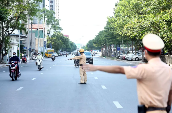 Hà Nội ra công điện khẩn, tập trung mọi nguồn lực tăng cường phòng, chống dịch COVID-19 - Ảnh 3. Hà Nội ra công điện khẩn, tập trung mọi nguồn lực tăng cường phòng, chống dịch COVID-19 - Ảnh 3.