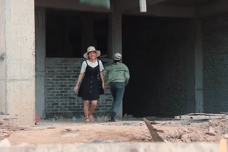 Hương vị tình thân phần 2 - Tập 15: Diệp gặp tai nạn ở công trường - Ảnh 1. Hương vị tình thân phần 2 - Tập 15: Diệp gặp tai nạn ở công trường - Ảnh 1.