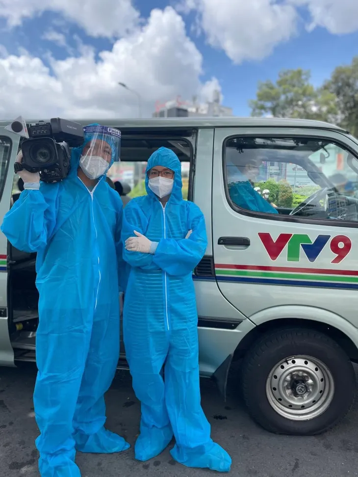 Ký sự Đi qua miền có dịch: Xúc động và chân thực với những thước phim về người dân miền Nam trong tâm dịch - Ảnh 5.
