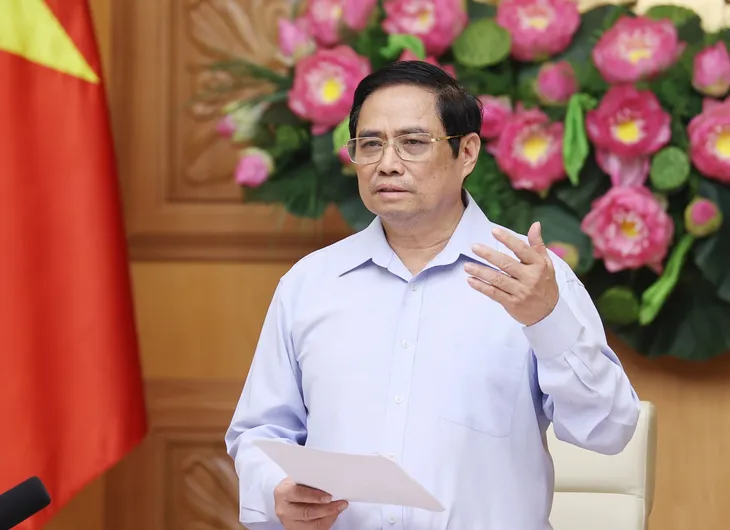 Thủ tướng: Muốn giảm tử vong phải tập trung ngăn chặn nguồn lây, F0 trở nặng - Ảnh 3. Thủ tướng: Muốn giảm tử vong phải tập trung ngăn chặn nguồn lây, F0 trở nặng - Ảnh 3.