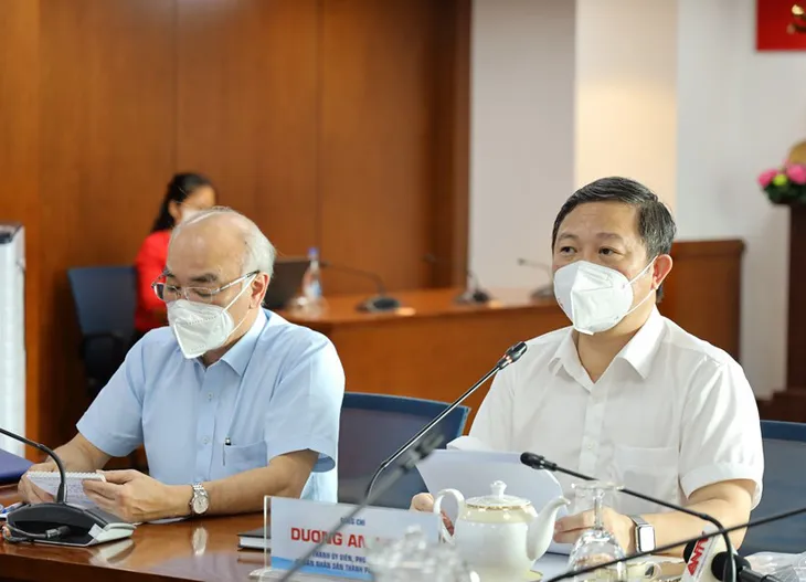 3 nguyên nhân khiến người dân TP Hồ Chí Minh ra đường đông đúc hơn những ngày qua - Ảnh 1. 3 nguyên nhân khiến người dân TP Hồ Chí Minh ra đường đông đúc hơn những ngày qua - Ảnh 1.