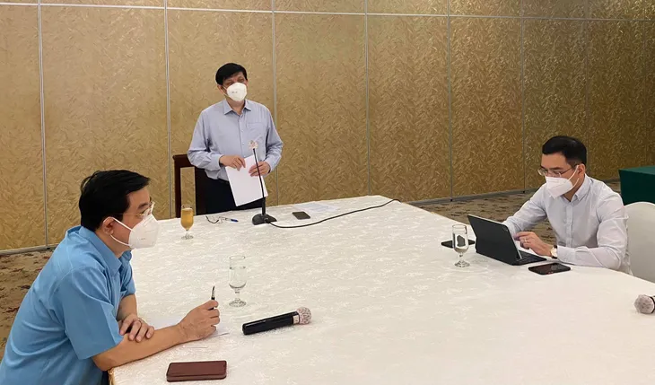 Bộ trưởng Bộ Y tế: Rất khó để đưa ca nhiễm COVID-19 về 0 ở những địa bàn trọng điểm về dịch - Ảnh 4. Bộ trưởng Bộ Y tế: Rất khó để đưa ca nhiễm COVID-19 về 0 ở những địa bàn trọng điểm về dịch - Ảnh 4.
