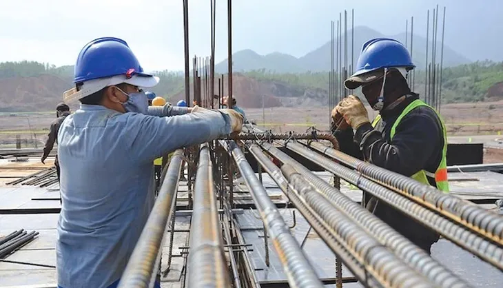 Vật liệu xây dựng “đội giá” nhà ở - Ảnh 1. Vật liệu xây dựng “đội giá” nhà ở - Ảnh 1.