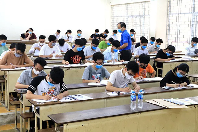 Đại học Bách khoa Hà Nội dừng thi đánh giá tư duy 2021 - Ảnh 1. Đại học Bách khoa Hà Nội dừng thi đánh giá tư duy 2021 - Ảnh 1.