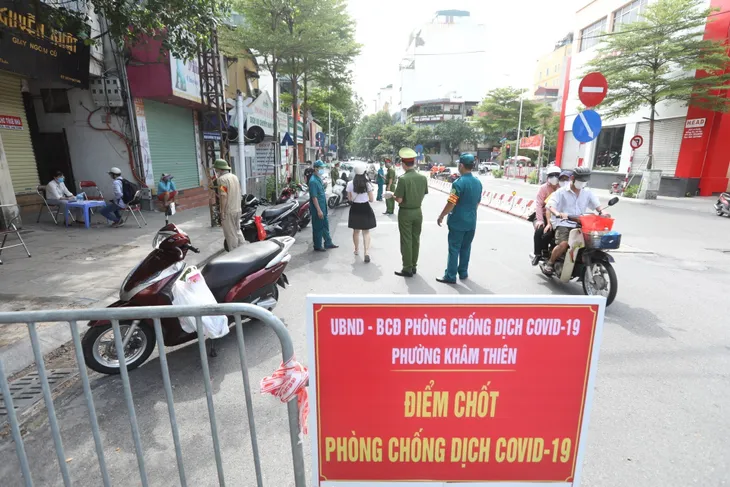 Thủ tướng phân công nhiệm vụ trong chỉ đạo, điều hành công tác phòng, chống dịch COVID-19 - Ảnh 1. Thủ tướng phân công nhiệm vụ trong chỉ đạo, điều hành công tác phòng, chống dịch COVID-19 - Ảnh 1.