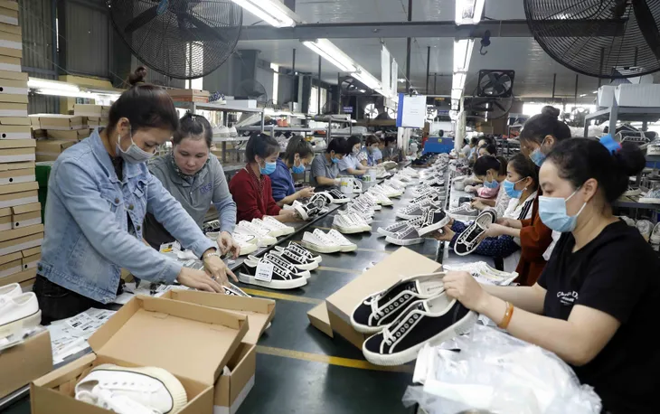 Ngành da giày kêu khó với 3 tại chỗ - Ảnh 1. Ngành da giày kêu khó với 3 tại chỗ - Ảnh 1.
