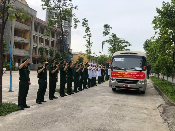 Hàng ngàn quân y sẵn sàng lên đường chi viện các tỉnh phía Nam chống dịch - Ảnh 4. Hàng ngàn quân y sẵn sàng lên đường chi viện các tỉnh phía Nam chống dịch - Ảnh 4.