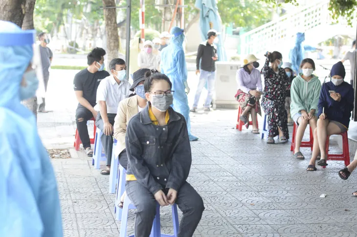 Hôm nay (23/8), Đà Nẵng kéo dài thời gian phong tỏa cứng thêm 3 ngày - Ảnh 1. Hôm nay (23/8), Đà Nẵng kéo dài thời gian phong tỏa cứng thêm 3 ngày - Ảnh 1.