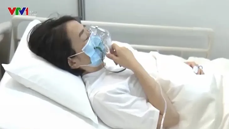 Trạm oxy công cộng hỗ trợ bệnh nhân COVID-19 điều trị tại nhà - Ảnh 1. Trạm oxy công cộng hỗ trợ bệnh nhân COVID-19 điều trị tại nhà - Ảnh 1.