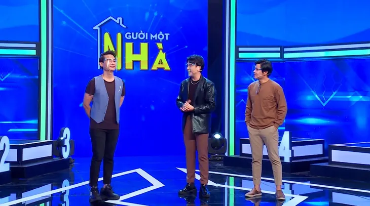 MC Hồng Phúc tuyên bố sẽ hốt sạch tiền thưởng tại Người một nhà - Ảnh 1. MC Hồng Phúc tuyên bố sẽ hốt sạch tiền thưởng tại Người một nhà - Ảnh 1.