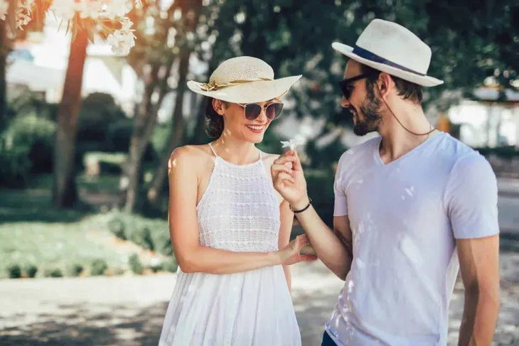 5 dấu hiệu một cô gái đang “bật đèn xanh” - Ảnh 4. 5 dấu hiệu một cô gái đang “bật đèn xanh” - Ảnh 4.