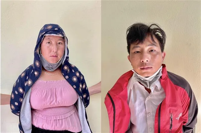 Triệt phá chuyên án ma túy xuyên quốc gia, bắt 2 đối tượng, thu giữ 20 bánh heroin - Ảnh 2. Triệt phá chuyên án ma túy xuyên quốc gia, bắt 2 đối tượng, thu giữ 20 bánh heroin - Ảnh 2.