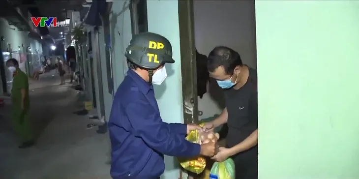 Long An miễn giảm tiền trọ cho công nhân khó khăn - Ảnh 1. Long An miễn giảm tiền trọ cho công nhân khó khăn - Ảnh 1.