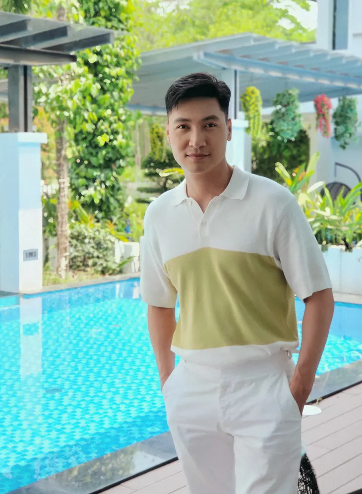 Hương vị tình thân: Sự thật đằng sau biệt danh shark Long đút tay túi quần - Ảnh 2. Hương vị tình thân: Sự thật đằng sau biệt danh shark Long đút tay túi quần - Ảnh 2.