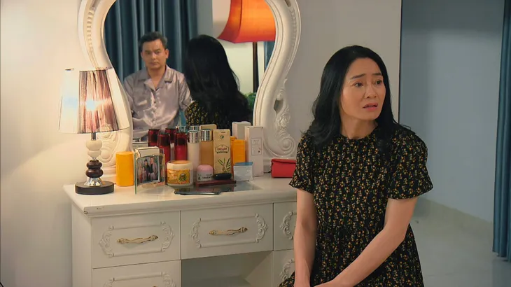 Hương vị tình thân - Tập 5 phần 2: Lộ bản chất thật, Nga bị Long chia tay ngay sát ngày cưới - Ảnh 8. Hương vị tình thân - Tập 5 phần 2: Lộ bản chất thật, Nga bị Long chia tay ngay sát ngày cưới - Ảnh 8.
