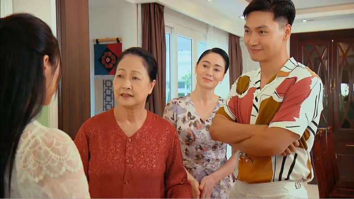 Mạnh Trường: Nếu nhân vật Long một màu sẽ gây nhàm chán - Ảnh 2. Mạnh Trường: Nếu nhân vật Long một màu sẽ gây nhàm chán - Ảnh 2.