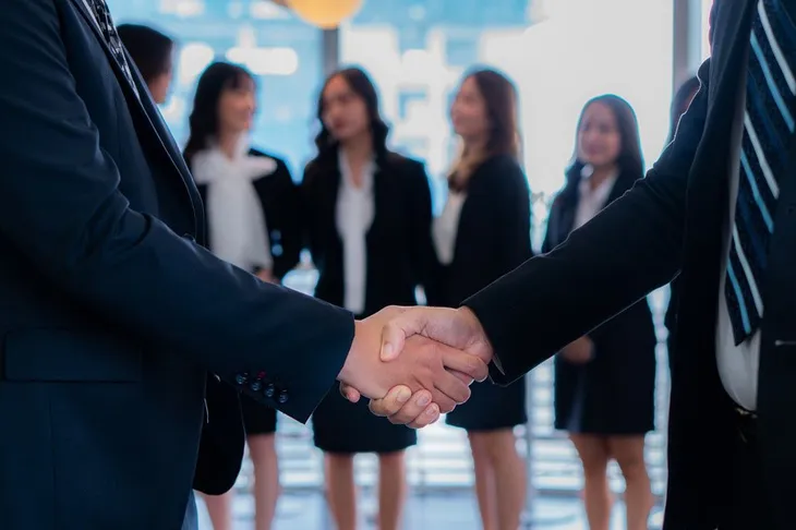 VCSC nhận thưởng kép tại giải Alpha Southeast Asia - Ảnh 2. VCSC nhận thưởng kép tại giải Alpha Southeast Asia - Ảnh 2.