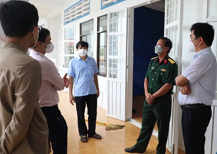 Tổ công tác của Bộ Y tế hỗ trợ Sóc Trăng công tác phòng, chống dịch COVID-19 - Ảnh 2. Tổ công tác của Bộ Y tế hỗ trợ Sóc Trăng công tác phòng, chống dịch COVID-19 - Ảnh 2.