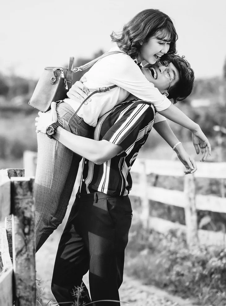 Diễn viên Việt tuần qua: Nhan sắc bà xã Hồng Đăng gây chú ý, Phương Oanh lên đồ cực sang chảnh cho Nam - Ảnh 4. Diễn viên Việt tuần qua: Nhan sắc bà xã Hồng Đăng gây chú ý, Phương Oanh lên đồ cực sang chảnh cho Nam - Ảnh 4.