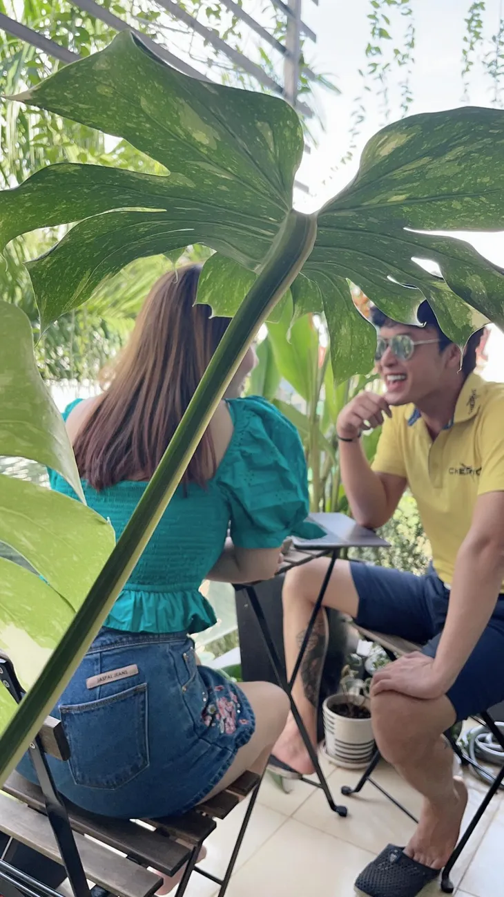 Diễn viên Việt tuần qua: Nhan sắc bà xã Hồng Đăng gây chú ý, Phương Oanh lên đồ cực sang chảnh cho Nam - Ảnh 14. Diễn viên Việt tuần qua: Nhan sắc bà xã Hồng Đăng gây chú ý, Phương Oanh lên đồ cực sang chảnh cho Nam - Ảnh 14.