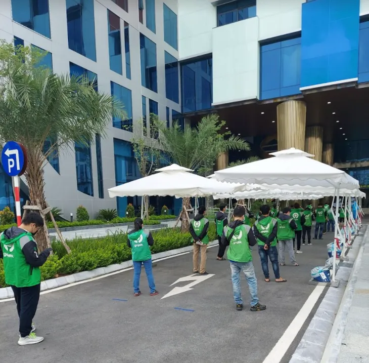 Hỗ trợ 4,15 tỷ đồng tiền mặt cho các tài xế xe công nghệ ảnh hưởng bởi COVID-19 - Ảnh 2. Hỗ trợ 4,15 tỷ đồng tiền mặt cho các tài xế xe công nghệ ảnh hưởng bởi COVID-19 - Ảnh 2.