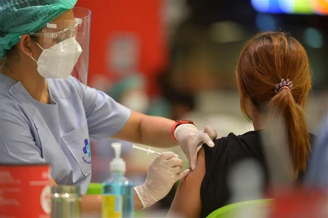 Thế giới có hơn 4,5 triệu ca tử vong, các nước Đông Nam Á vẫn đang gồng mình chống dịch - Ảnh 1. Thế giới có hơn 4,5 triệu ca tử vong, các nước Đông Nam Á vẫn đang gồng mình chống dịch - Ảnh 1.