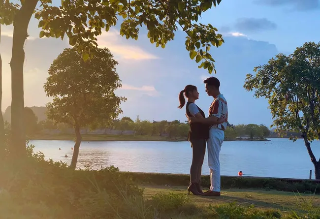 Hương vị tình thân phần 2: Sau series áo gile đủ màu, Nam sẽ lột xác ra sao? - Ảnh 11. Hương vị tình thân phần 2: Sau series áo gile đủ màu, Nam sẽ lột xác ra sao? - Ảnh 11.