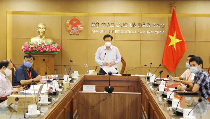 Quyết tổ chức thi tốt nghiệp THPT đợt 2 an toàn, công bằng với đợt 1 - Ảnh 3. Quyết tổ chức thi tốt nghiệp THPT đợt 2 an toàn, công bằng với đợt 1 - Ảnh 3.