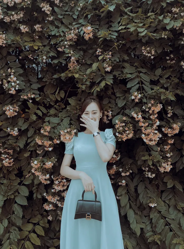 Hương vị tình thân: Nam lộ nhẫn cưới, khoe nhan sắc khó mỹ nhân nào vượt qua - Ảnh 3. Hương vị tình thân: Nam lộ nhẫn cưới, khoe nhan sắc khó mỹ nhân nào vượt qua - Ảnh 3.