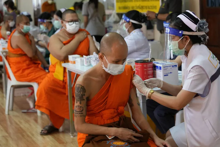Số ca tử vong do COVID-19/ngày ở Thái Lan lần đầu vượt ngưỡng 200 - Ảnh 1. Số ca tử vong do COVID-19/ngày ở Thái Lan lần đầu vượt ngưỡng 200 - Ảnh 1.