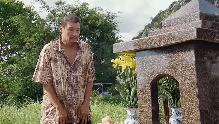 Hương vị tình thân - Phần 2 tập 9: Sợ Nam gặp nguy hiểm, ông Sinh một lần nữa không dám nhận con - Ảnh 2. Hương vị tình thân - Phần 2 tập 9: Sợ Nam gặp nguy hiểm, ông Sinh một lần nữa không dám nhận con - Ảnh 2.