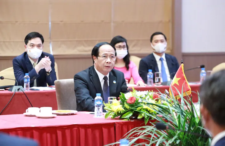 Việt Nam tạo điều kiện để Lào sử dụng cảng Vũng Áng - Ảnh 2. Việt Nam tạo điều kiện để Lào sử dụng cảng Vũng Áng - Ảnh 2.