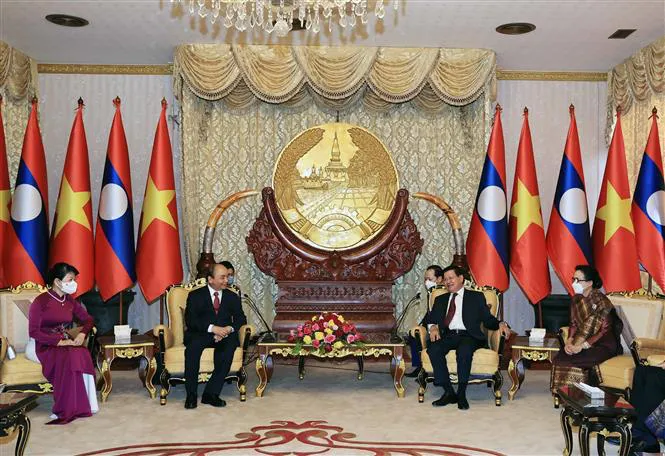 Chủ tịch nước Nguyễn Xuân Phúc thăm hữu nghị chính thức Lào - Ảnh 3. Chủ tịch nước Nguyễn Xuân Phúc thăm hữu nghị chính thức Lào - Ảnh 3.