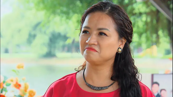 Hương vị tình thân phần 2 - Tập 26: Nam - Long đám cưới, nhiều kẻ bằng mặt không bằng lòng - Ảnh 5. Hương vị tình thân phần 2 - Tập 26: Nam - Long đám cưới, nhiều kẻ bằng mặt không bằng lòng - Ảnh 5.