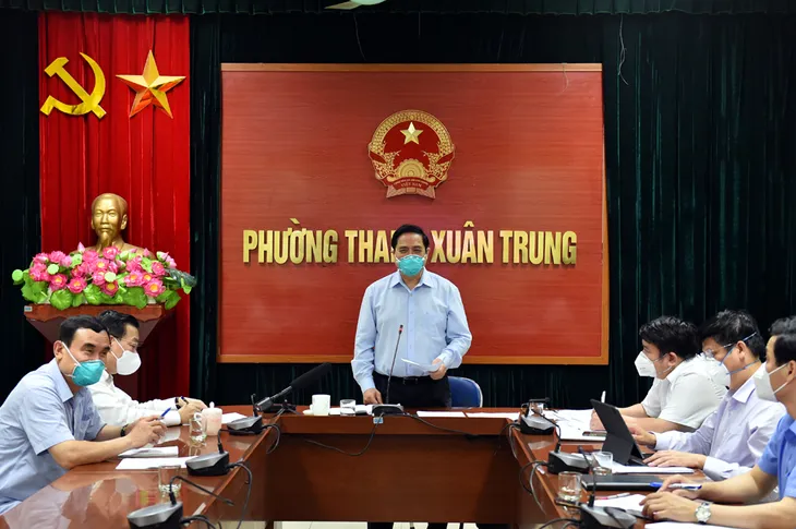 2 phương án di dời người dân ra khỏi điểm nóng COVID-19 ở phường Thanh Xuân Trung - Ảnh 1. 2 phương án di dời người dân ra khỏi điểm nóng COVID-19 ở phường Thanh Xuân Trung - Ảnh 1.