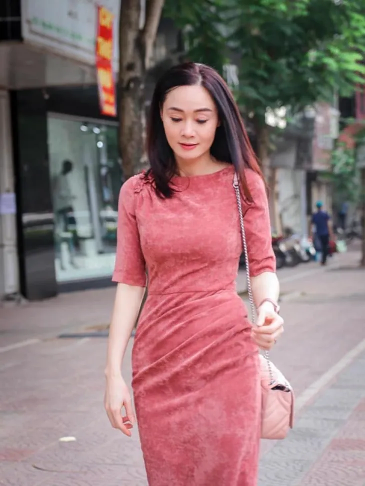 Quách Thu Phương - mẹ chồng sành điệu nhất trên màn ảnh - Ảnh 13. Quách Thu Phương - mẹ chồng sành điệu nhất trên màn ảnh - Ảnh 13.