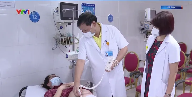 Hà Nội tiêm vaccine phòng COVID-19 cho phụ nữ mang thai - Ảnh 4. Hà Nội tiêm vaccine phòng COVID-19 cho phụ nữ mang thai - Ảnh 4.