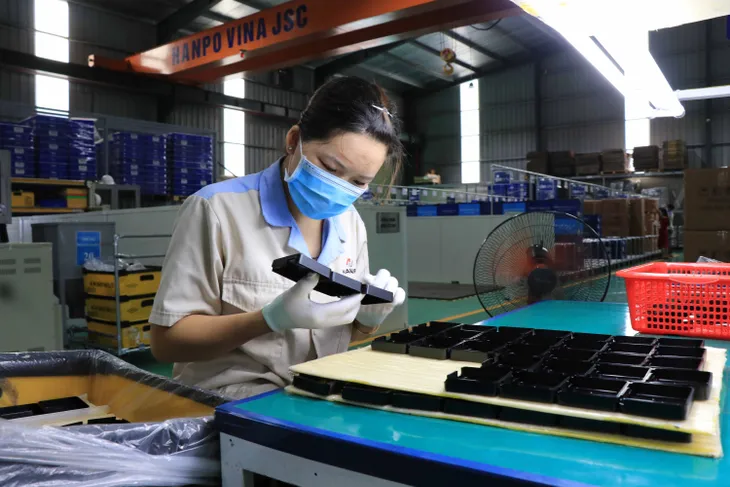 Doanh nghiệp Việt chạy nước rút cuối năm - Ảnh 1. Doanh nghiệp Việt chạy nước rút cuối năm - Ảnh 1.