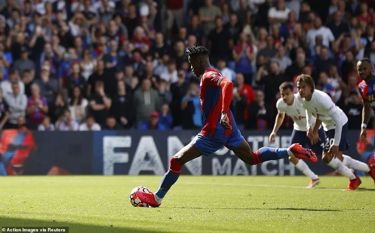 Tottenham nhận thất bại đầu tiên ở Ngoại hạng Anh - Ảnh 2. Tottenham nhận thất bại đầu tiên ở Ngoại hạng Anh - Ảnh 2.