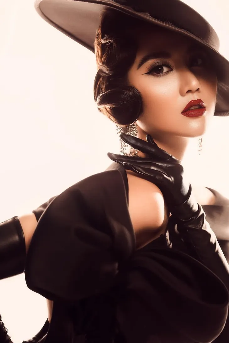 Diễn viên Việt tuần qua: Phương Oanh, Thu Quỳnh đồng loạt thành cô gái mùa Thu - Ảnh 14. Diễn viên Việt tuần qua: Phương Oanh, Thu Quỳnh đồng loạt thành cô gái mùa Thu - Ảnh 14.
